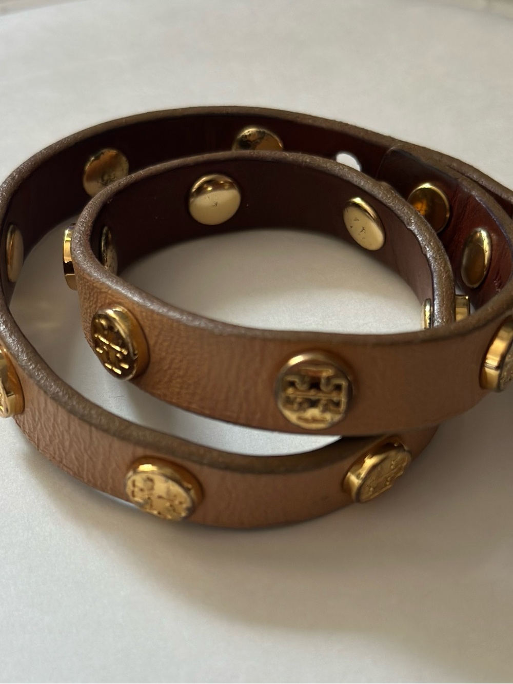 Tory Burch beige leather 15β bracelet